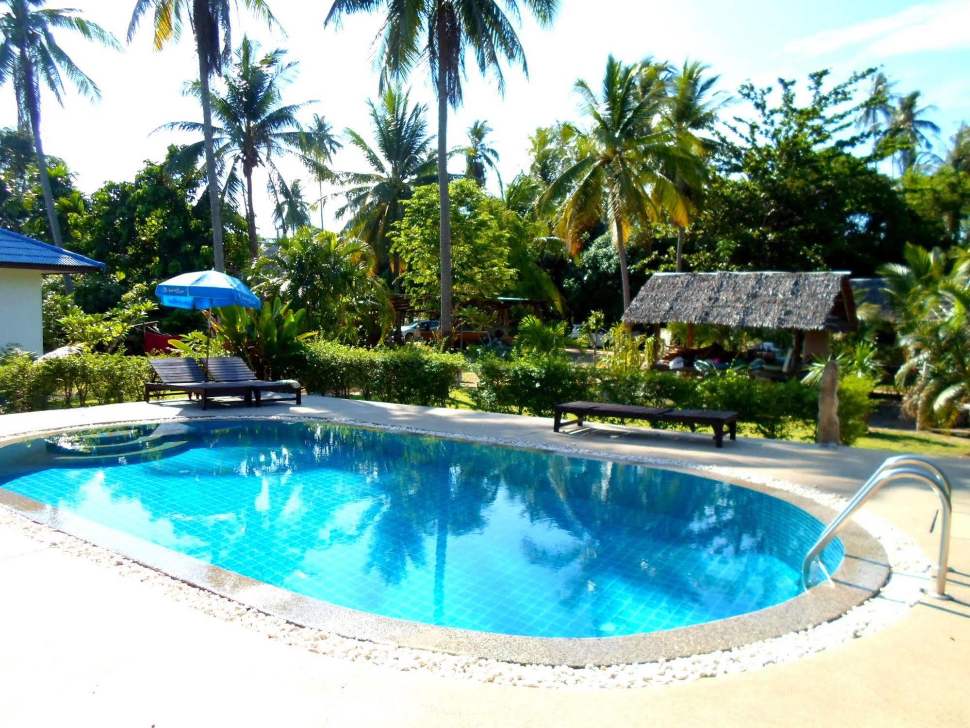 Baan Kuasakul Resort Маенам Экстерьер фото